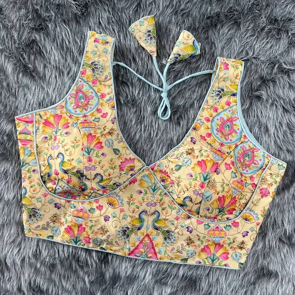 Cream Color Floral Digital Print With Aari Work Silk Blouse — view 1