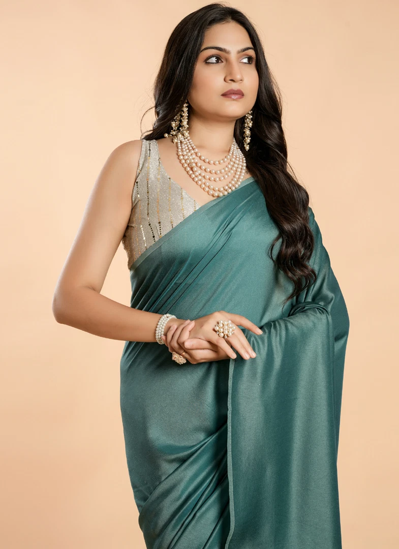 Turquoise No Border Burfi Silk Saree With Blouse