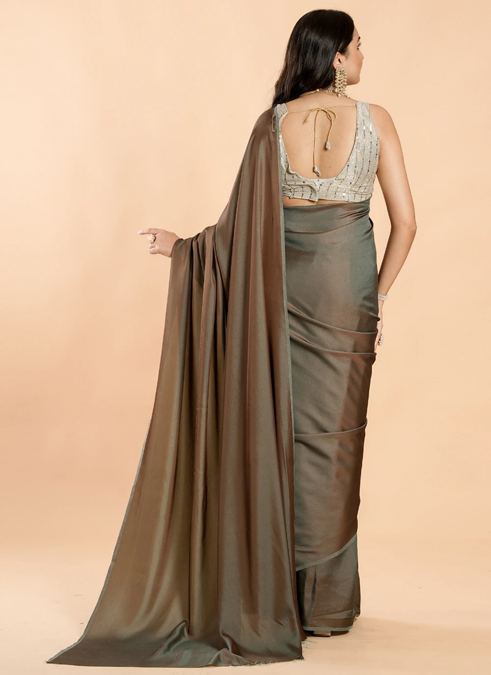 Grey Beige No Border Burfi Silk Saree With Blouse — view 2
