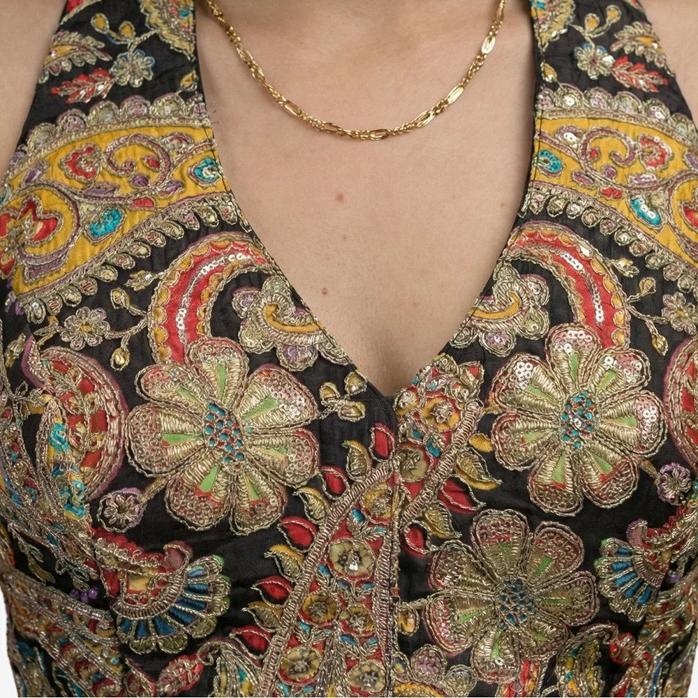 Black Position Print Halter Neck Readymade Blouse — view 4